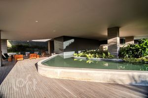 Image 8 - 883951