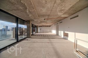 Image 20 - 883951