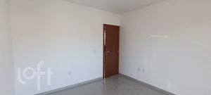 Image 7 - 883956