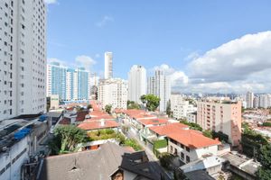 Image 6 - 883958