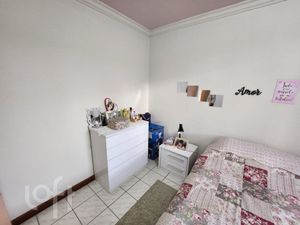 Image 14 - 883977