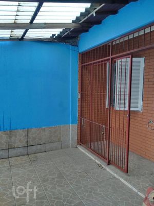 Image 4 - 884013