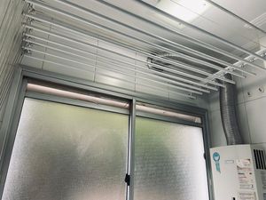 Image 8 - 884038