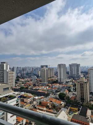 Image 4 - 884044