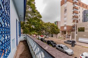 Image 61 - 884045