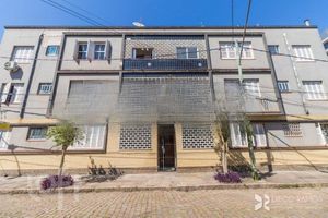 Image 17 - 884047