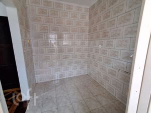 Image 10 - 884047