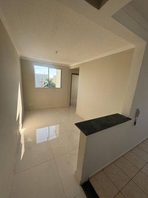 Image 1 - 884048