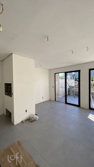 Image 5 - 884051