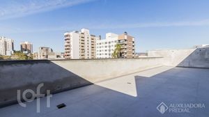 Image 10 - 884051