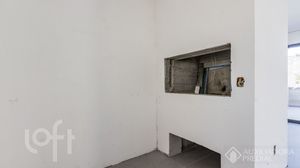 Image 8 - 884051