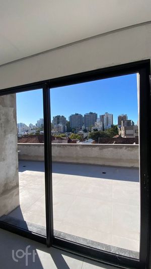 Image 6 - 884051