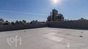 Image 5 - 884051