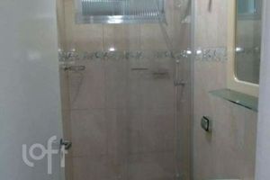 Image 9 - 884058