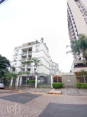 Image 32 - 884061