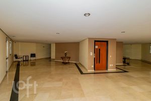 Image 84 - 884063