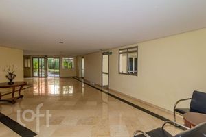 Image 82 - 884063