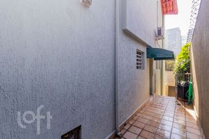 Image 62 - 884069