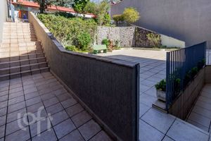 Image 71 - 884069