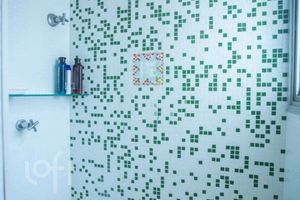 Image 31 - 884073