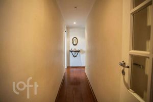 Image 14 - 884073