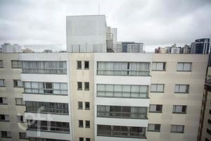 Image 39 - 884073