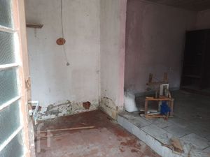 Image 27 - 884139