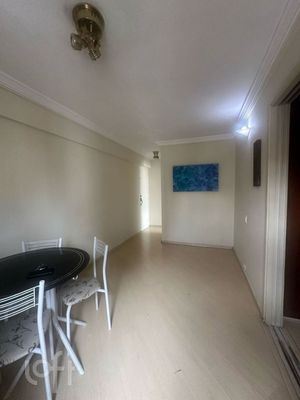 Image 7 - 884140