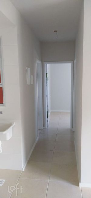 Image 9 - 884143