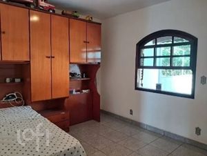 Image 7 - 884148