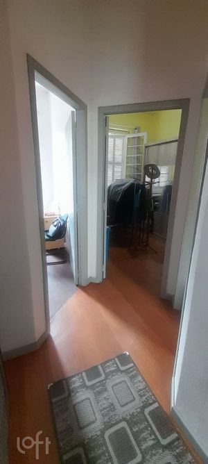 Image 8 - 884154