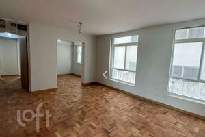 Image 6 - 884159