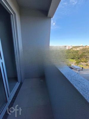 Image 8 - 884160