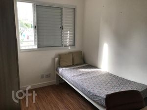 Image 8 - 884162