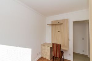 Image 13 - 884162
