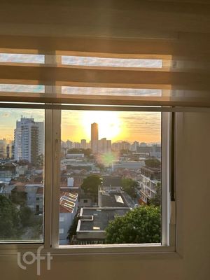 Image 6 - 884176