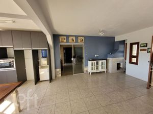 Image 1 - 884177