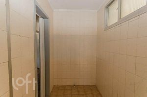 Image 3 - 884193