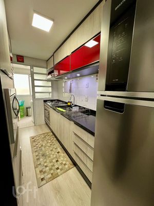 Image 8 - 884194