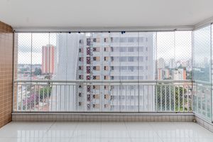 Image 5 - 884200