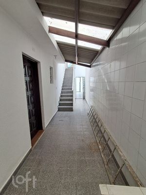 Image 7 - 884205