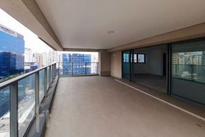 Image 8 - 884215