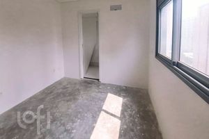 Image 33 - 884215