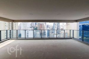 Image 5 - 884215