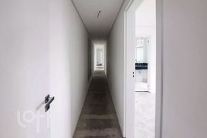 Image 30 - 884215