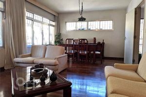 Image 1 - 884218