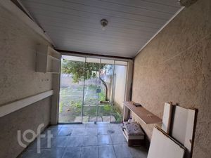 Image 10 - 884223