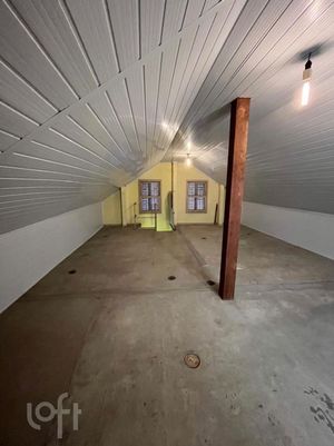 Image 36 - 884225