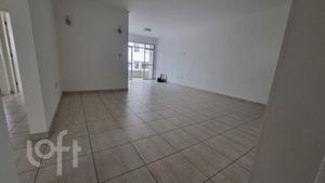 Image 1 - 884236