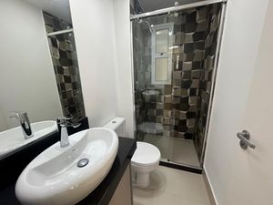 Image 8 - 884238